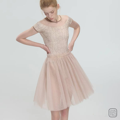 Justaucorps Ballet & Pilates Vintage – Imprimé Arabesques Végétales